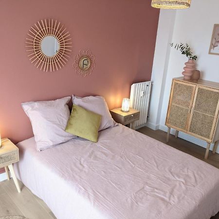 Cosy Iris 3Ch - Stationnement Gratuit - Lumineux Lägenhet Pau Exteriör bild