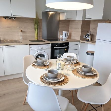 Cosy Iris 3Ch - Stationnement Gratuit - Lumineux Lägenhet Pau Exteriör bild